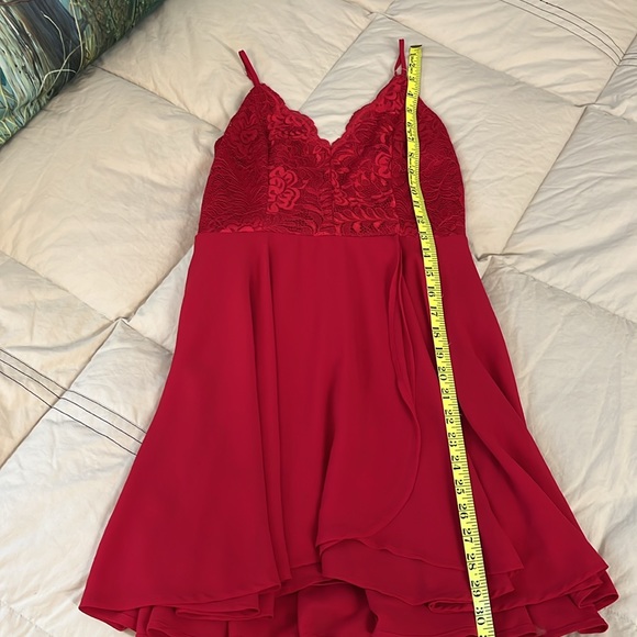 Red Lace Dress - Picture 11 of 12